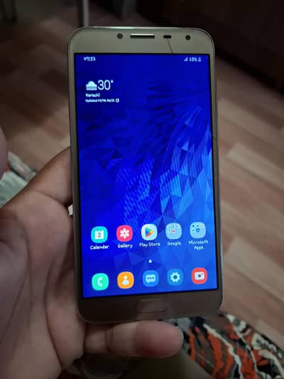 Samsung Mobile J4