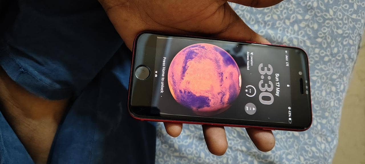 Apple iPhone SE 3 1