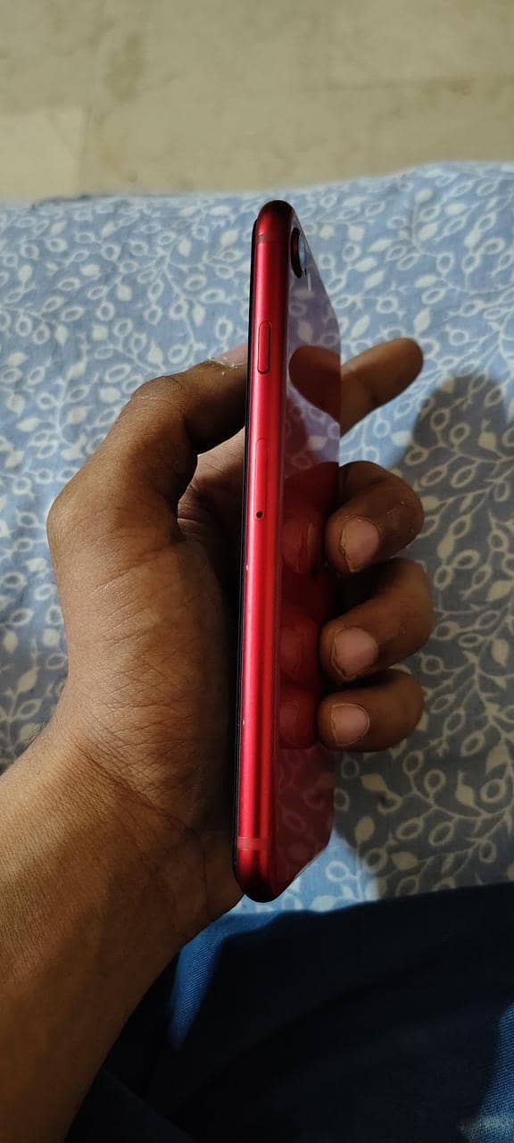 Apple iPhone SE 3 3