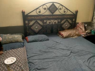 iron bed vip condition
