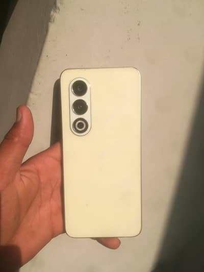 Itel s25 (6-128)