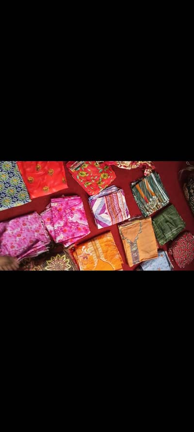 Ladies Suit For sale in 130000