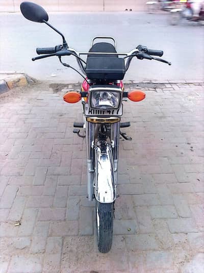 honda 125 red 2021 whatsaap no. 03334905007