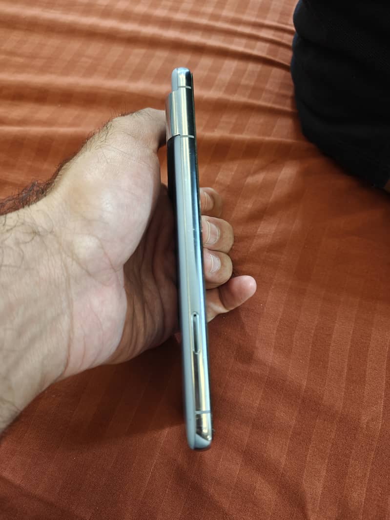 Google Pixel 8 Pro 1