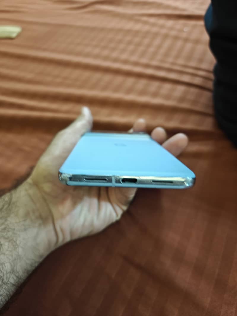 Google Pixel 8 Pro 3
