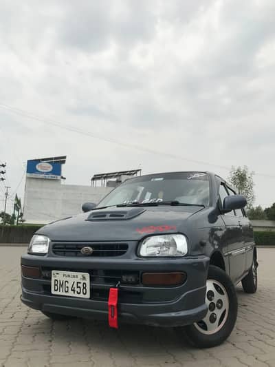 Daihatsu Cuore 2004