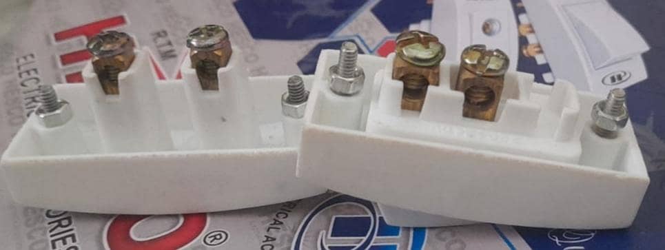 Heavy Button Socket 1
