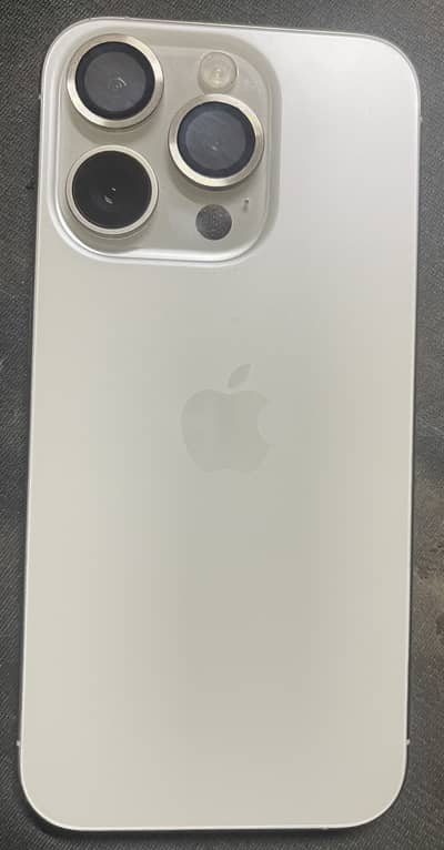 Apple iPhone 15 Pro (jv)