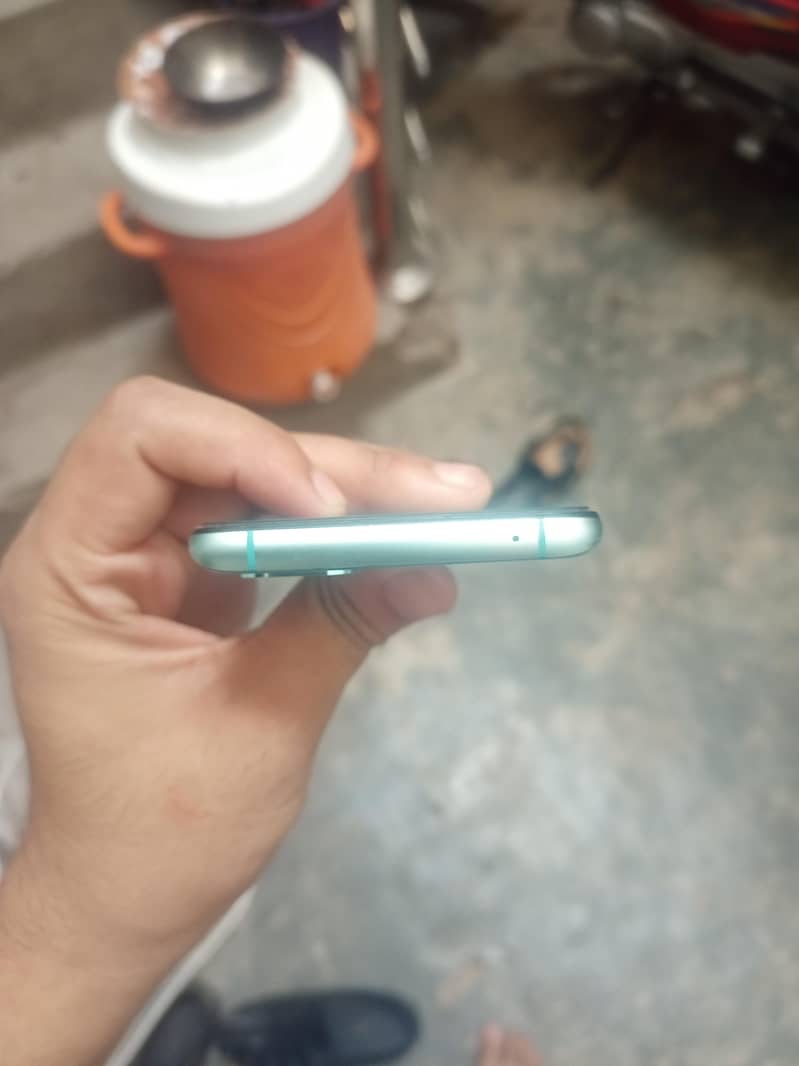 OnePlus 8t 12+256 exchange possible 4