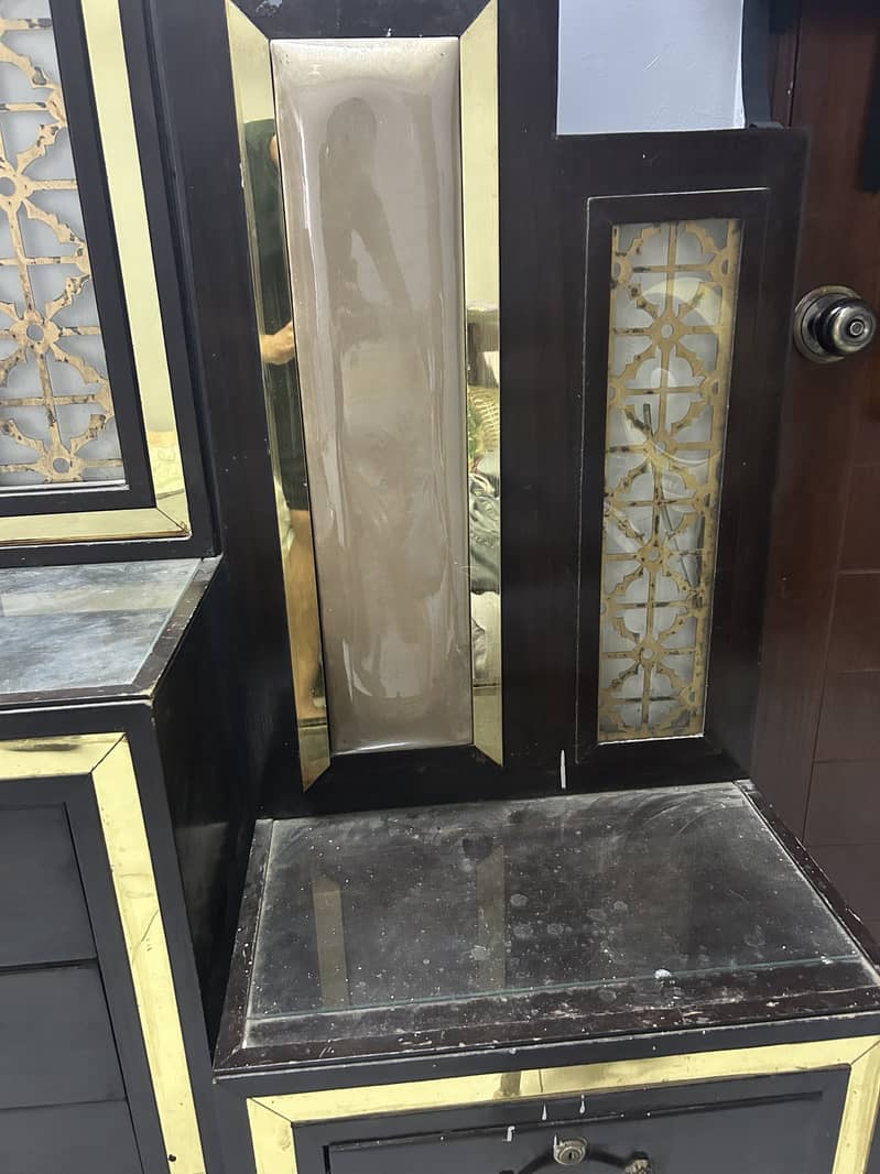 Dressing table with 2 side tables 5