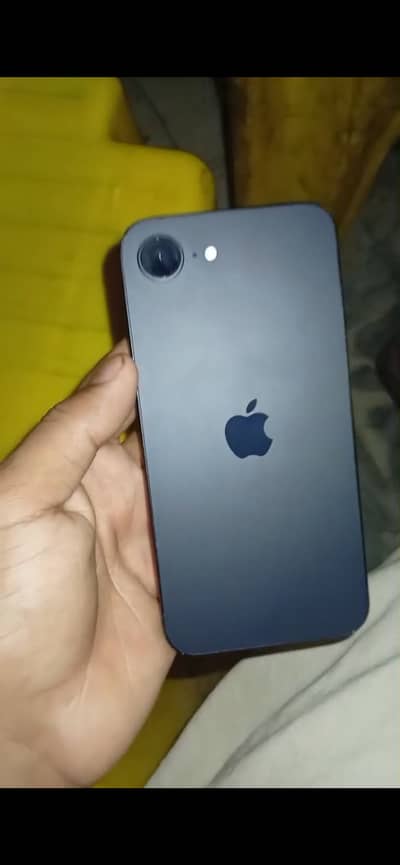 I phone 16 e jv 128 GB 10by 10 condition and 4 months warranty ha
