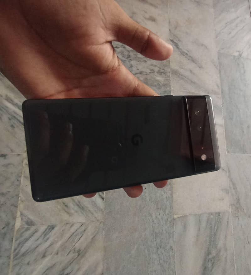 Google Pixel 6 4