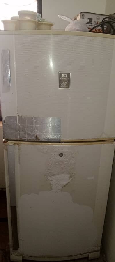 Dawlance medium size fridge