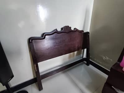 Pair of single beds