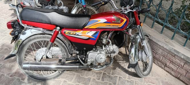 Honda CD 70 urgent for sale
