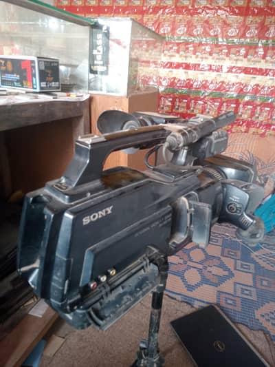 brand new camera soney LcD problem owr ok