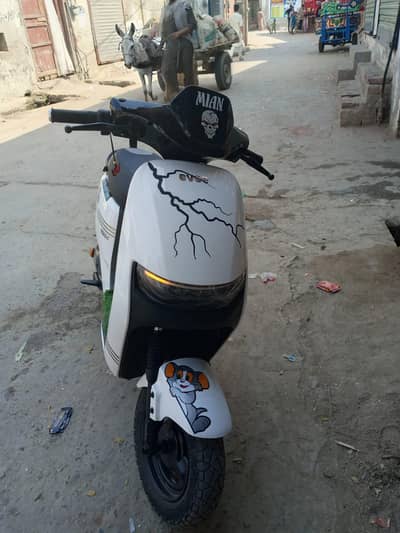 Evee Scooter 200 kilometer use