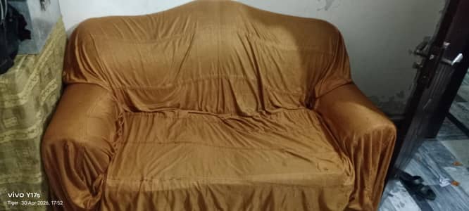 1 seater. . 2 seater. . sweater
