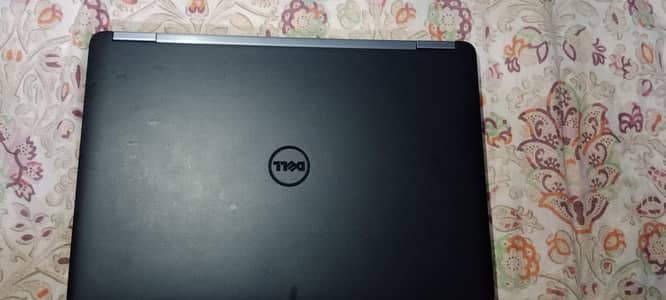 laptop core i5  8gb Ram 256 Gb Memory Excellent Condition And Battery