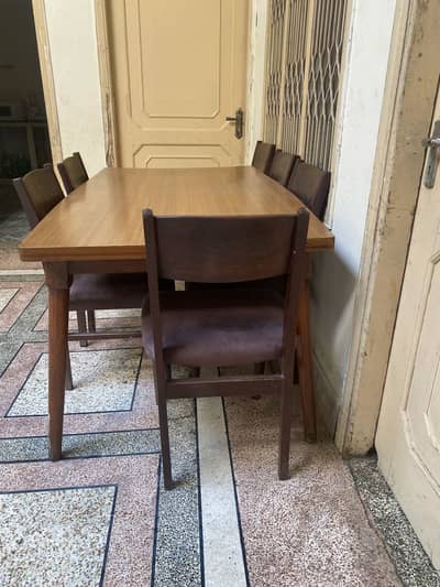 Dining table with 6 chair