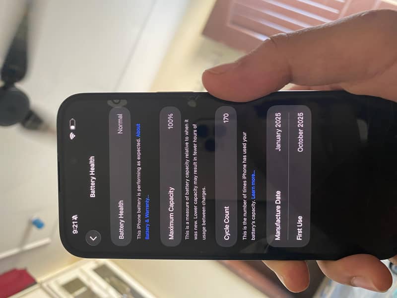 Apple iPhone 16 Plus 2