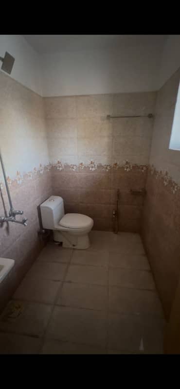 Flat For Rent in Ghauri Town Phase 4-B