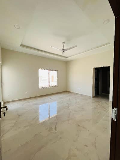 Falcon Complex New Malir House Sized 500 Square Yards