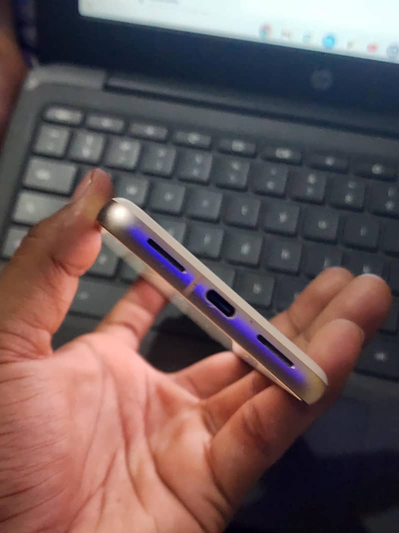 Google Pixel 8 1