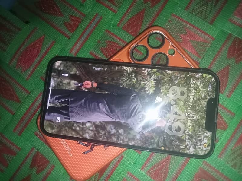 Apple iPhone 13 Pro 3