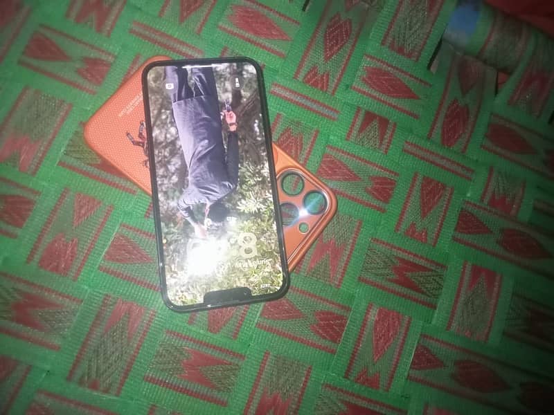 Apple iPhone 13 Pro 4