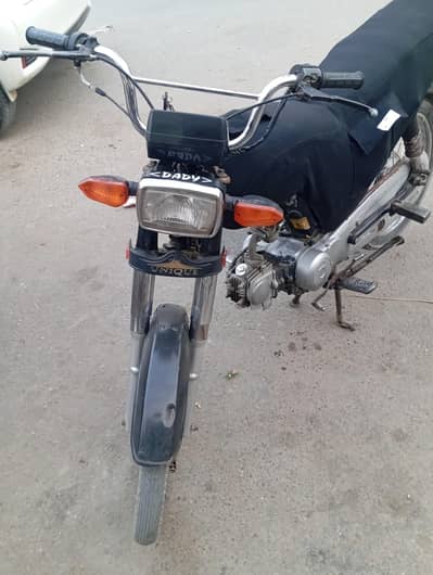 Unique 2018 ka 11 month hai