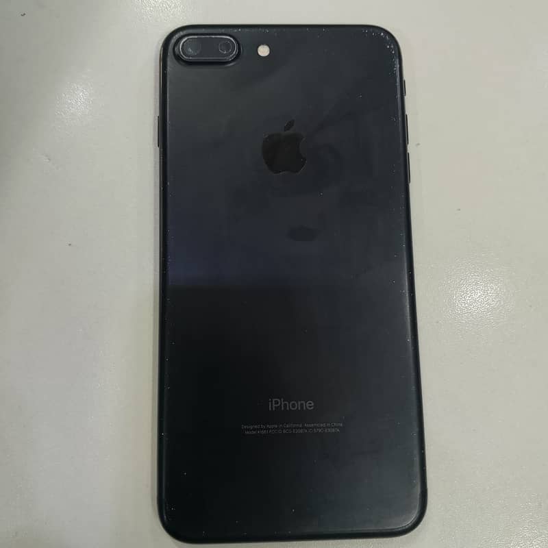 Apple iPhone 7 Plus 0