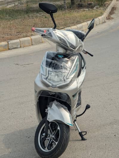 Electric Scooty YJ Future