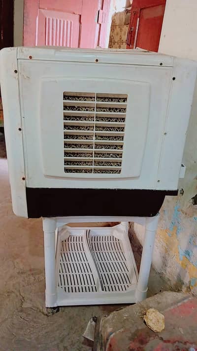 air coolr ok hai full bass agy wali jali kharab hai