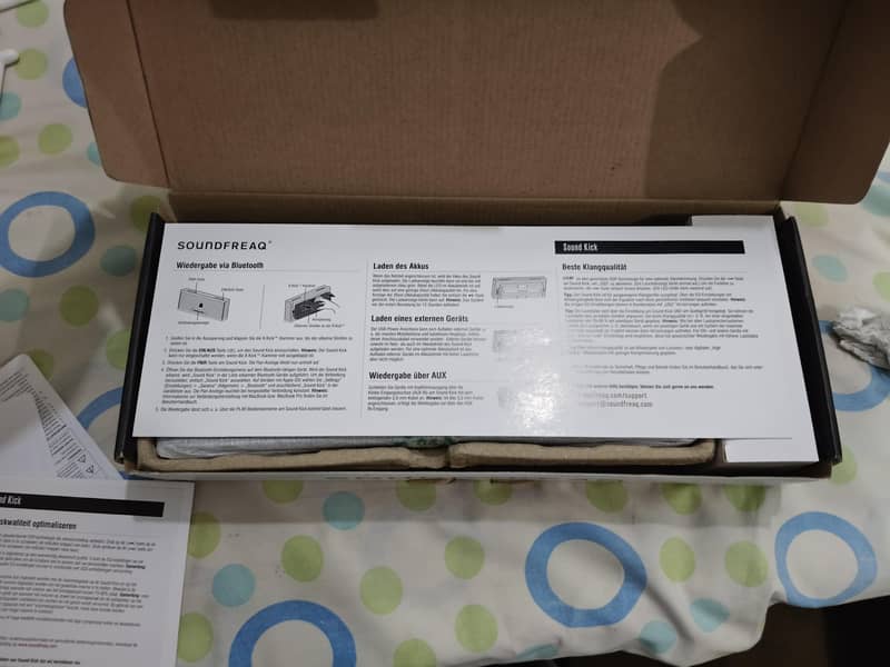 wireless Bluetooth speaker 1