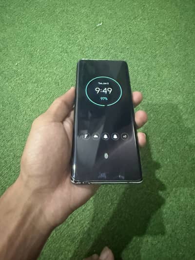 Motorola Edge Plus 2020