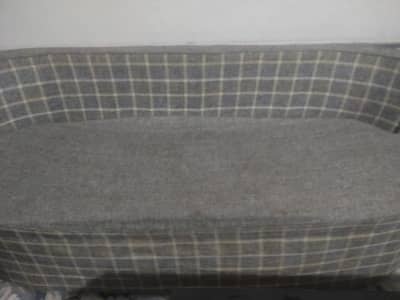 7 seaters sofa set with coffee table and center table