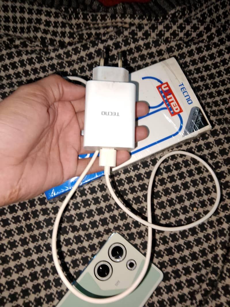 Tecno CAMON 20 3