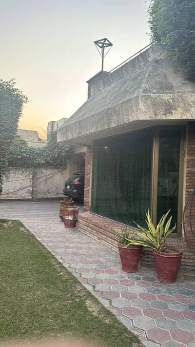 2 Kanal Red Bricks House For Sale In S Block, Phase 2, DHA Lahore