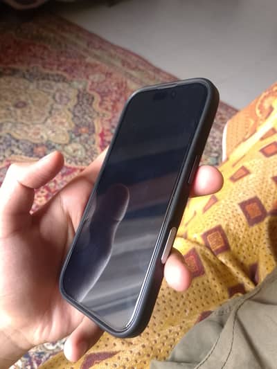 Apple iPhone 16 Pro