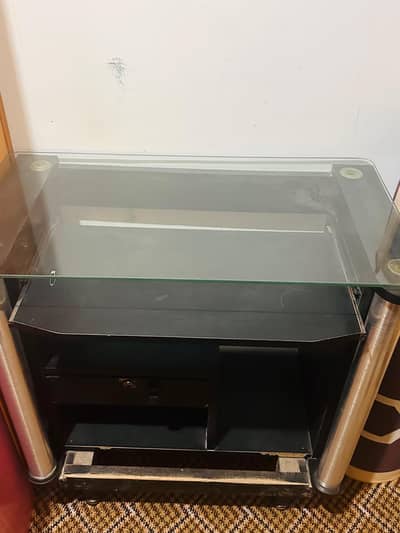 Computer table for sale