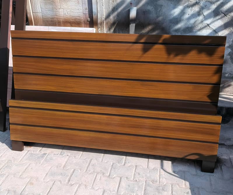 king bed & Single bed 0