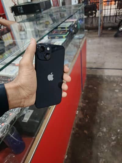 Apple iPhone 14