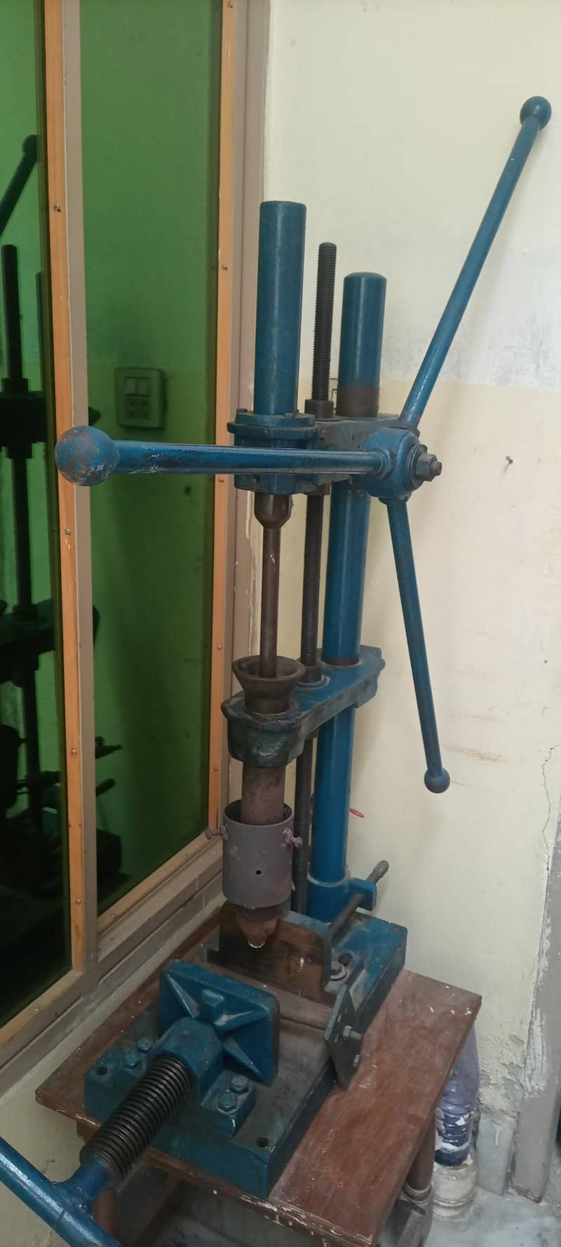 Hand Molding Data Cable machine 2