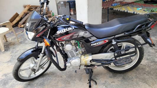 Suzuki 110 s Karachi number 2 owner cplc clear