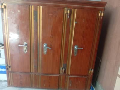 lohy ki almri for sale