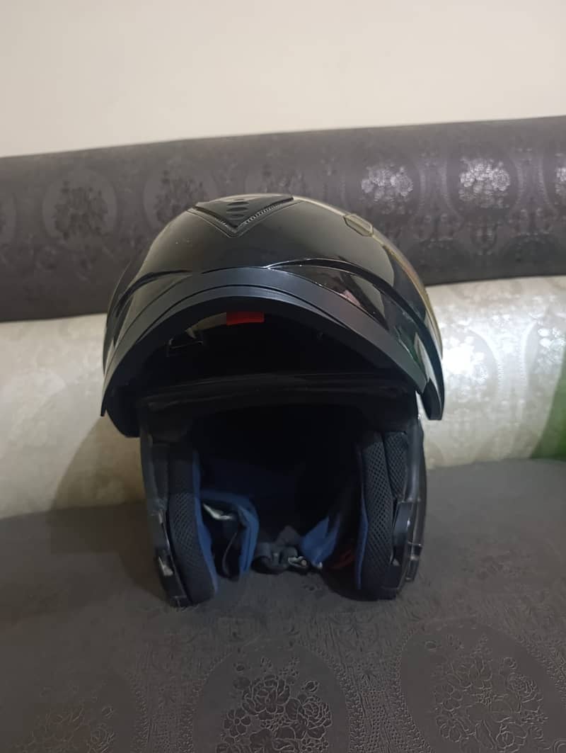 HELMETS LIKE NEW 1