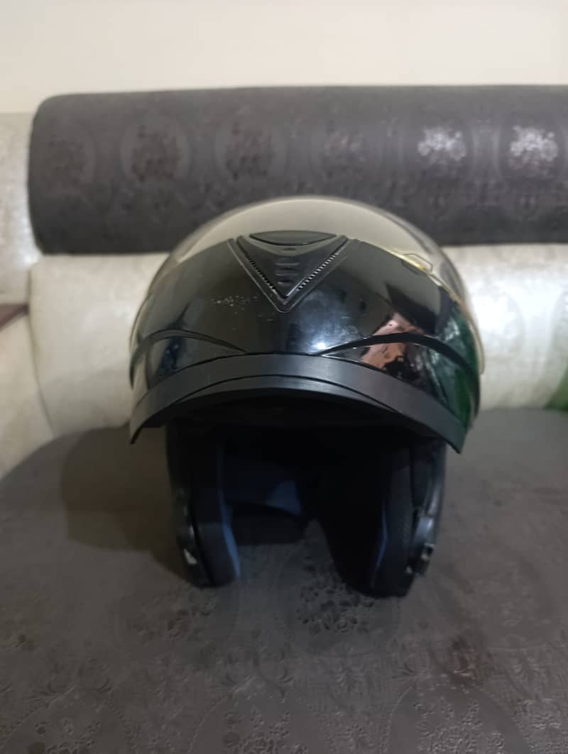 HELMETS LIKE NEW 7