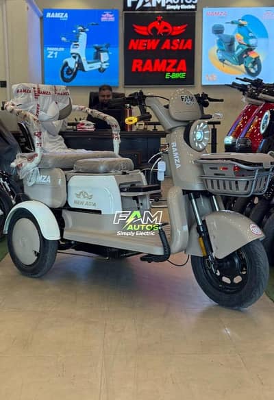 Ramza Q-70 Three 3 Wheeler Electric Scooty New 2026 Model