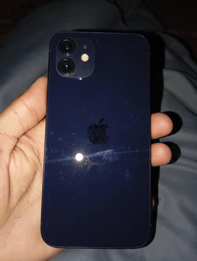 Apple iPhone 12